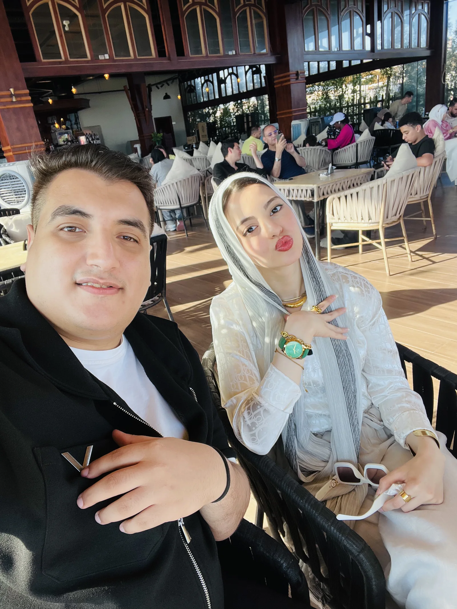 لحظة دافئة لنا